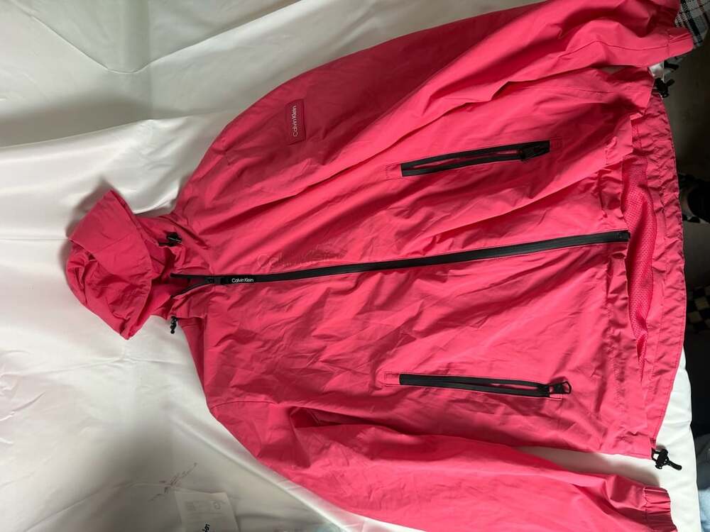 Calvin Klein Infinite Stretch Water Resistant Hooded Windbreaker Jacket Pink